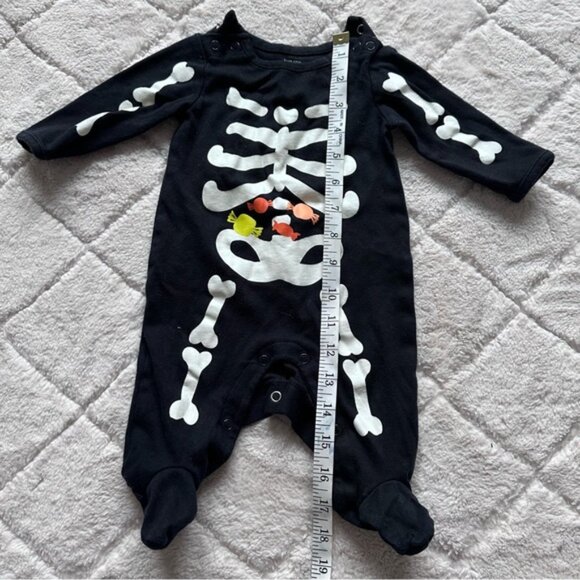 Carter's Just One You | Black Skeleton Halloween Sleep N' Play | Size 3 Months - Picture 10 of 10